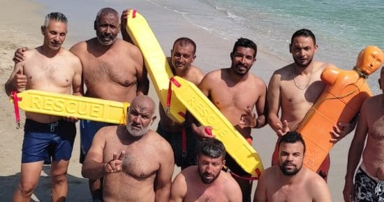 محافظ الإسكندرية يوجه بتدريب المنقذين العاملين بالشواطئ على منع حوادث الغرق