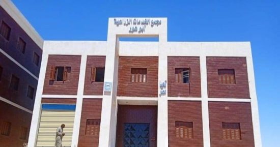 حياة كريمة..تجديد شبكات الكهرباء ومحطات الصرف وتطوير مراكز الشباب بنصر النوبة