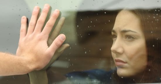 7 أسباب تجعلك تفكر فى "الإكس".. منها الغرور والاحتفاظ بهداياه
