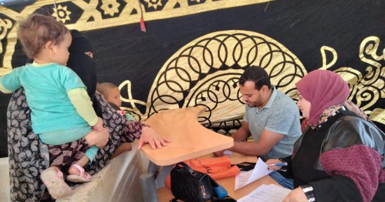 تقديم خدمات طبية لـ1526 مواطنا بقافلة حياة كريمة فى إحدى قرى قلين بكفر الشيخ