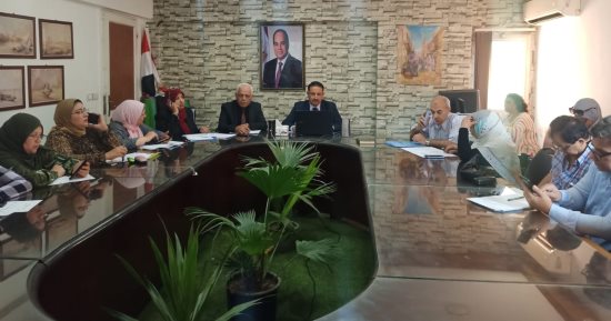 طلاب الصف السادس بالجيزة ينهون امتحاناتهم بنسبة حضور 97%