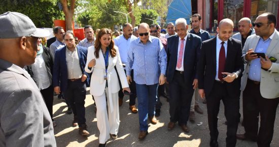 محافظ أسيوط يفتتح ملتقى توظيف لتوفير 6 آلاف فرصة عمل.. صور