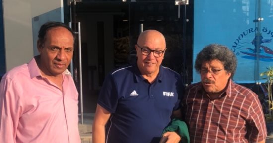 وفد من الكاف يصل القاهرة فى زيارة تفقدية لدورة الرخصة A