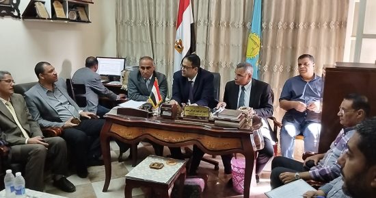 وكيل تعليم الغربية يتابع سير امتحانات النقل من داخل غرفة العمليات الرئيسية