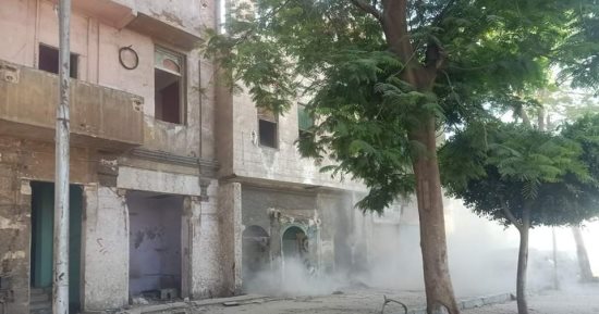 محافظة القاهرة تزيل 99 عقارا بمنطقة عرب اليسار لخطورتها الداهمة.. صور