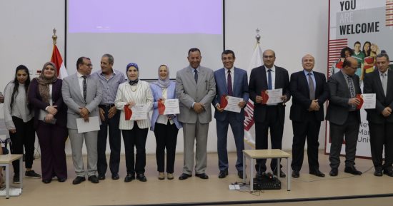 رئيس جامعة المنصورة الجديدة يشهد حفل ختام الأنشطة الطلابية ويكرم المتميزين