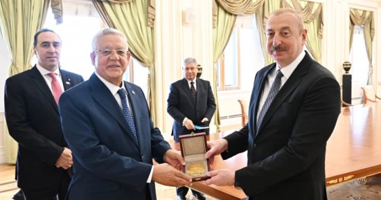 رئيس مجلس النواب يشيد خلال لقاء رئيس أذربيجان بالعلاقات بين البلدين