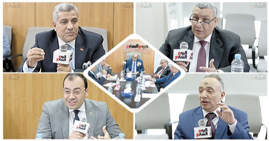 "اليوم السابع" يستكمل سلسلة ندوات حول الحوار الوطنى.. دعم الصناعة والقطاع الخاص على طاولة"المحور الاقتصادى".. سياسيون وبرلمانيون: نحتاج حماية للمواطن بصناعة تدر دخلا مناسبا.. وتشجيع القطاع الخاص أصل الحكاية