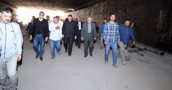 قريبا.. نفق عرابى بالزقازيق بتكلفة 240 مليون جنيه.. المحافظ: يحل أزمة المرور بعاصمة المحافظة.. وبدء محور طريق الغار بتكلفة 20 مليونا لربط مراكز الشمال بالجنوب دون دخول المدينة.. وجدارية خلف تمثال عرابى بطول 20م