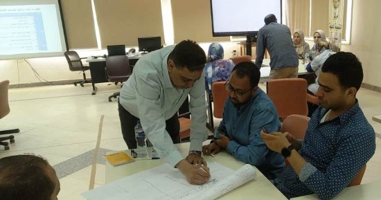 تدريب مسئولى المشاركة المجتمعية بحياة كريمة بأسوان