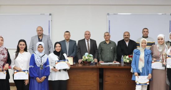 رئيس جامعة الدلتا التكنولوجية يشهد ختام فعاليات الأنشطة الطلابية ويكرم المتميزين