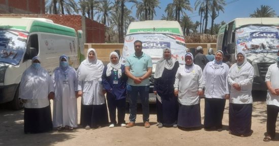 حياة كريمة ببنى سويف: الكشف عن 1443 حالة فى قافلة مجانية بكفر أبو شهبة