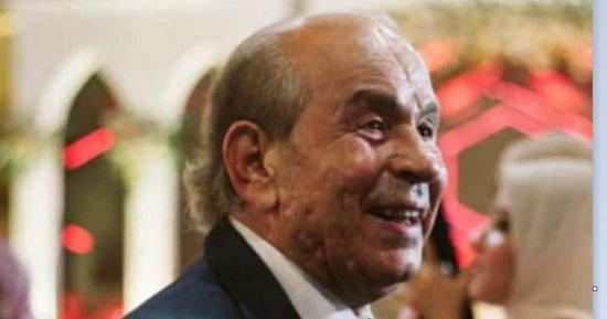 أسرة الكاتب الصحفى محمد طلبة دويدار تستقبل العزاء بمنزله فى التجمع الخامس 