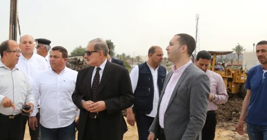 محافظ كفر الشيخ يتفقد أعمال تنفيذ كوبرى سخا العلوى وتعديل مسارات المرافق