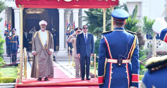 الرئيس السيسى وسلطان عمان يعربان عن ارتياحهما لزيادة معدلات النمو التجاري المستمرة