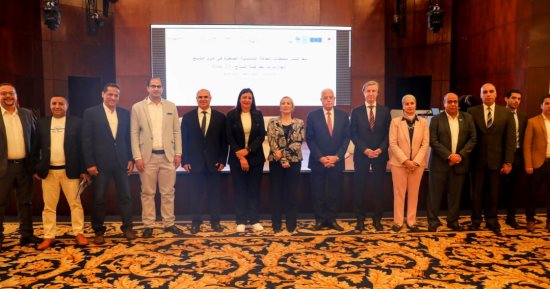شرم الشيخ تعانق الطاقة النظيفة.. أكبر محطة طاقة شمسية بـ250 مليون جنيه بنبق لخدمة 120 فندقا للسياحة البيئية.. 3 محطات لإنتاج الكهرباء بقدرة 40 ميجاوات.. والمساهمة فى تخفيض 500 ألف طن انبعاث كربونى خلال 25 سنة