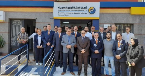‏نائب القابضة للكهرباء يتفقد مركز خدمة العملاء بالمنصورة للتأكد من انتظام العمل