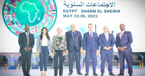  وزيرة البيئة تشارك فى جلسة تعبئة التمويل المختلط لتسهيل التحول الأخضر بشرم الشيخ 