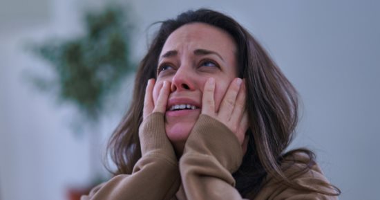 دراما كوين.. 3 أبراج دموعها قريبة وتبكى فى أى موقف