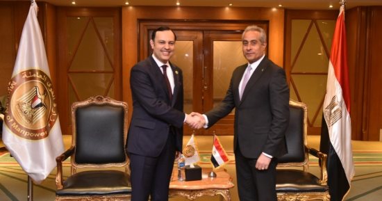 وزير القوى العاملة يلتقى نظيره المغربى: تعاون وتنسيق فى القضايا المشتركة