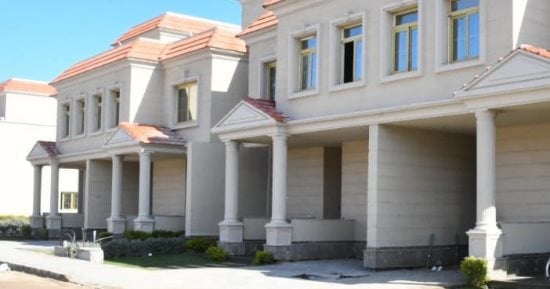 وزير الإسكان يتابع تنفيذ وحدات جنة والڤيلات بالمنطقة الرابعة بـ"المنصورة الجديدة"