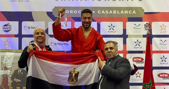 عبد الرحمن عصفور يتوج بالميدالية الذهبية فى بطولة أفريقيا للسامبو بالمغرب