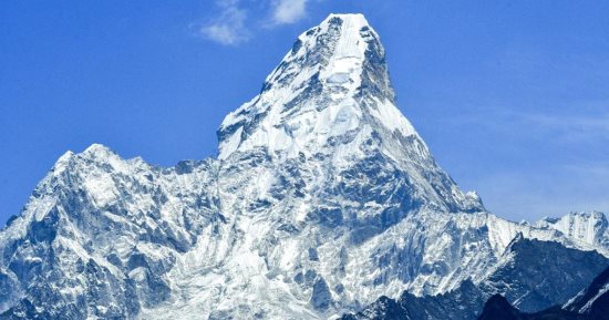 العثور على بقايا حيوانات بحرية مفترسة فى قمة إفرست عمرها أكثر من 212 مليون عام