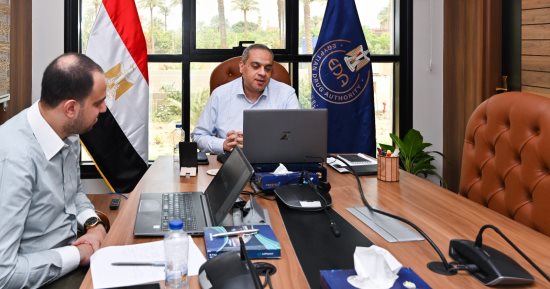 رئيس هيئة الدواء المصرية يشارك فى اجتماع افتراضى مع وزيرة صحة زامبيا