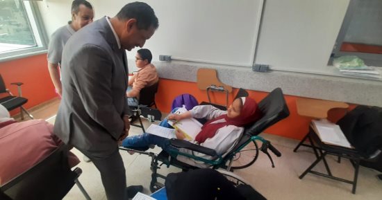 مدير تعليم الجيزة يتفقد لجان امتحانات الشهادة الإعدادية بمستشفى 57357.. صور
