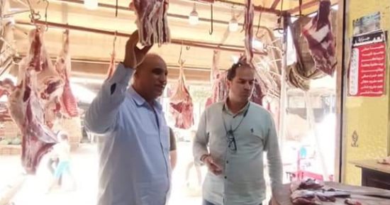 محافظ الدقهلية يحيل 147 محضر مخالفات للنيابة العامة