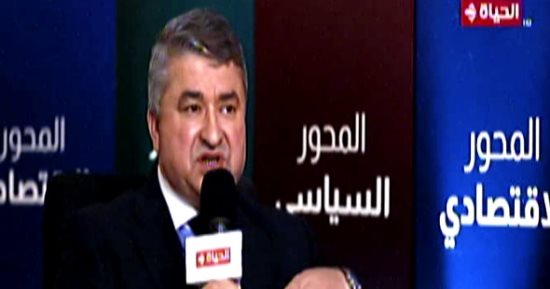 رئيس التنمية الصناعية: تصنيع الملابس والصناعات الكيماوية قطاعات واعدة فى مصر