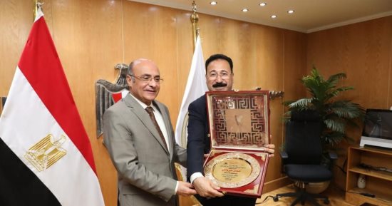 وزير العدل يلتقي مجلس نقابة محامى شمال سيناء 