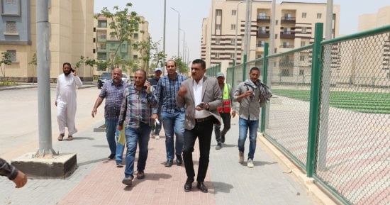 وزير الإسكان يتابع مع رئيس جهاز "السادات" موقف وحدات "سكن كل المصريين"