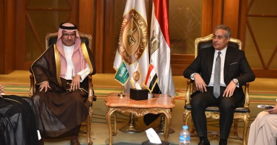 القوى العاملة: اتفاقية مصرية سعودية لقياس مستوى العامل قبل سفره للرياض 