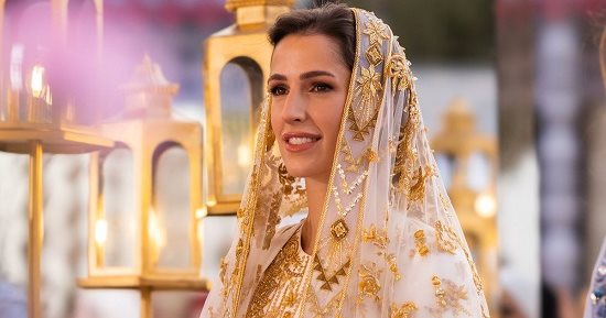 من هى رجوة آل سيف خطيبة ولي عهد الأردن الأمير الحسين؟