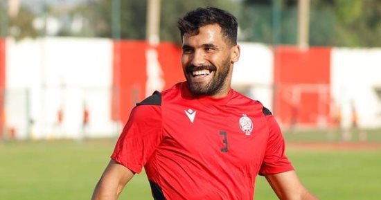الوداد يجهز الجزائرى بن عيادة لموقعة الأهلى فى نهائى دورى الأبطال