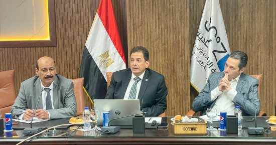 وفد حكومي هولندى يزور اقتصادية قناة السويس للتشاور حول الطاقة الخضراء
