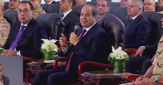 الرئيس السيسي لرجال القطاع الخاص والمستثمرين: من فضلكم ما تضيعوش وقت تانى