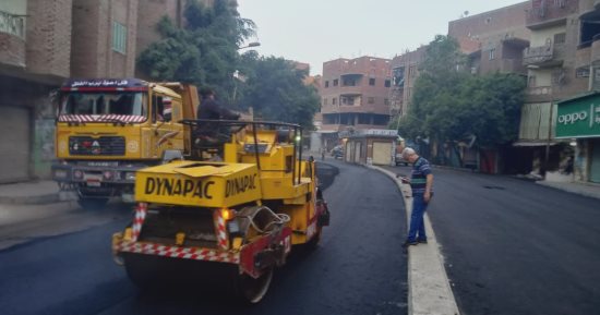 الجيزة تواصل تطوير ورصف طرق الرياح الناصرى والبراجيل والمنصورية.. صور