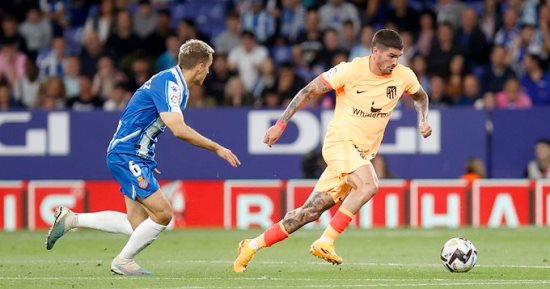 إسبانيول يجرد أتلتيكو من الوصافة بتعادل مثير 3-3 فى الدورى الإسبانى
