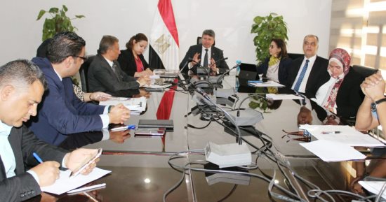 البيئة تعقد اجتماعًا تنسيقيا لتوحيد الرؤى حول مشكلة المخلفات البلاستيكية