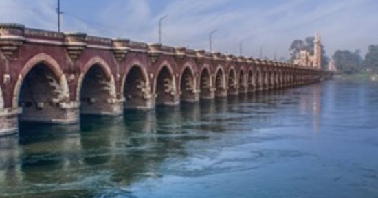 مدينة القناطر الخيرية تنضم للشبكة العالمية لمدن التعلم بمنظمة اليونيسكو.. محافظ القليوبية: تستهدف دعم الصناعة المحلية وتوفير فرص عمل.. ويؤكد تدريب 200 شاب وفتاة على تصنيع بعض المستلزمات الطبية.. صور