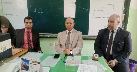  محافظ كفر الشيخ يتابع أعمال تصحيح أوراق طلاب الشهادة الإعدادية.. صور
