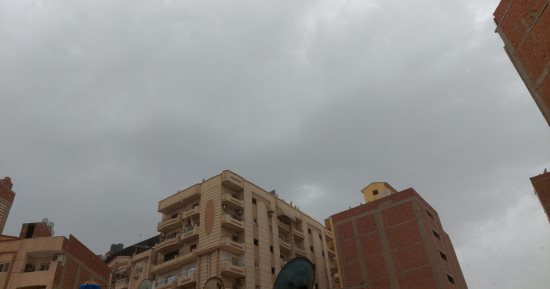أمطار رعدية غزيرة تضرب محافظة الغربية.. صور