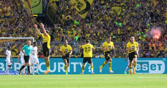 بوروسيا دورتموند يهدى بايرن ميونخ لقب الدوري الألماني بتعادل مخيب مع ماينز