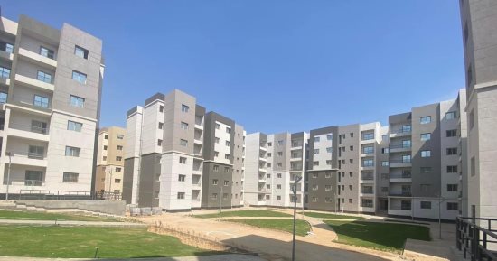 وزير الإسكان: الإسراع فى إنجاز وحدات مشروع سكن بديل العشوائيات بالعبور الجديدة