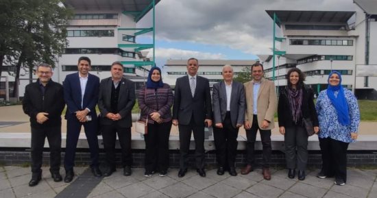 وفد من كليتي الهندسة والحاسبات والمعلومات في زيارة عمل لجامعة إيست لندن