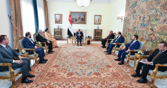 الرئيس السيسي يستقبل رئيس تيار الحكمة العراقى بحضور وزير الخارجية ورئيس المخابرات العامة.. ويؤكد الاعتزاز بعمق العلاقات الأخوية الوطيدة على المستويين الرسمي والشعبى.. وحرص مصر على سلامة وأمن واستقرار العراق