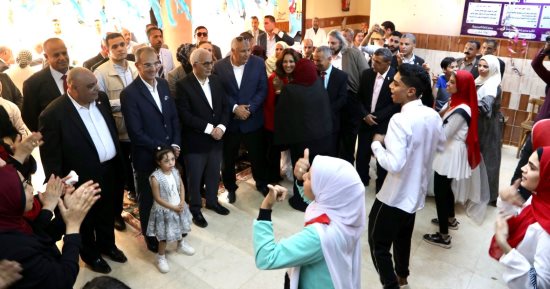 وزير التعليم يوجه بتوفير الأنشطة لتحقيق مبادئ مبادرة رفقاء "قادرون باختلاف"