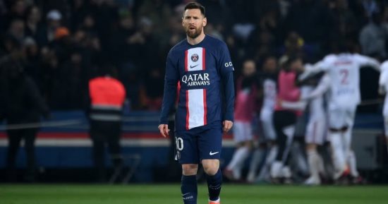 ميسي أساسيا ضد كليرمونت فوت في آخر مبارياته بقميص باريس سان جيرمان